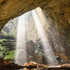 越南广平省韩松洞—世界十大最美奇洞之一