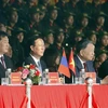 越南国家主席武文赏与蒙古国总统呼日勒苏赫视察机动警察司令部