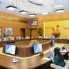 越南国会法律委员会第7次全体会议：促进公职人员管理机制改革