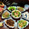 越南人浓厚传统春节气氛的年夜饭