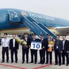 越南航空公司第10架波音787-9梦幻客机抵达内排机场。