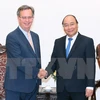 越南政府总理阮春福会见西班牙驻越大使