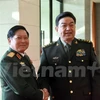 越南国防部部长吴春历大将会见中国国防部部长常万全上将。