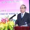 ​越南祖国阵线中央委员会主席阮善仁在会议上发表讲话（图片来源：因特网）