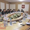 越南国会对外委员会代表团与俄方举行工作会谈