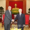 越共中央总书记阮富仲会见斯里兰卡总理拉尼尔·维克勒马辛哈