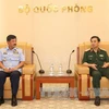 越南人民军总参谋长潘文江会见印尼空军参谋长哈迪·查延多。
