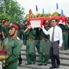 5月17日在广治省举行的越南志愿军和专家遗骸归国安葬仪式​。