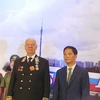 俄罗斯联邦驻越南特命全权大使康斯坦丁·弗努科夫和越南工贸部部长陈俊英。（图片来源：http://tuoitrethudo.vn）