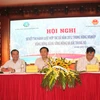 政府副总理王庭惠主持越南北部地区落实2012年《合作社法》小结会议 。（图片来源：越通社）