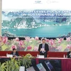 广宁省人民委员会主席阮德龙在对话会开幕式上发表讲话。（图片来源：越通社）