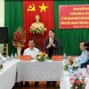 阮氏金银与广义省省委领导举行工作会谈。