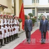 越南公安部部长苏林与俄罗斯联邦国家安全委员会秘书尼古拉•帕特鲁舍夫大将检阅仪仗队。