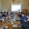 河内市代表团在瑞典举行的工作会议。（图片来源：http://hanoimoi.com.vn）
