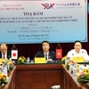 河内市税务局和越南日资企业协会代表共同主持会议。