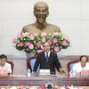 阮春福强调，行政审批制度改革的首要任务是促进经济增长。