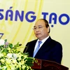 越南政府总理阮春福在仪式上发表讲话。（图片来源：越通社）