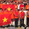 越南雒鸿大学机器人队。(图片来源：因特网）