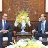 越南国家主席陈大光会见奥地利驻越大使