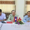 老挝建国阵线中央委员会副主席京沙达副教授在会上发言。