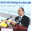 越南政府总理阮春福在典礼上发表讲话。(图片来源：越通社）