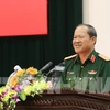 越南国防部副部长、越俄政府间军事技术合作委员会越方分会主席闭春长上