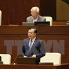 越南财政部长丁进勇：确保财政赤字控制在国会允许范围内
