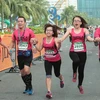 来自44个国家的5000多名运动员参加胡志明市国际马拉松比赛