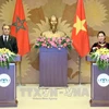 越南国会主席阮氏金银与摩洛哥众议院议长举行联合记者会