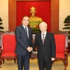 越共中央总书记阮富仲会见摩洛哥众议院议长哈比博·马勒克。（图片来源：越通社）
