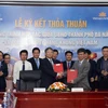岘港和越航合作促进旅游、贸易和投资