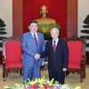 越共中央总书记阮富仲会见蒙古国家大呼拉尔主席。（图片来源：越通社）