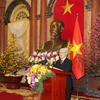 越共中央总书记阮富仲向党、国家领导、全国同胞和战士拜年