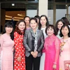 越南国会主席阮氏金银会见越南中小企业协会代表