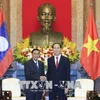 越南国家主席陈大光会见老挝国家主席办公厅主任坎蒙• 蓬塔迪
