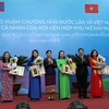 越南与老挝向两国优秀妇女授予勋章