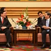 越南最高人民法院院长阮和平对中国进行工作访问