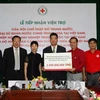 中国红十字会向越南北部山区洪水灾民提供资金援助