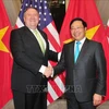 越南政府副总理兼外长范平明与美国国务卿举行会谈