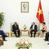阿尔及利亚媒体报道该国外长梅萨赫勒访问越南消息