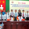 承天顺化省祖国阵线与老挝沙拉湾省建国阵线进一步加强合作