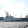 韩国海军舰艇访问岘港市