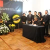 陈大光主席吊唁仪式在马来西亚、中国香港等国家和地区举行