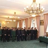 越南驻各国大使馆举行原越共中央总书记杜梅吊唁仪式 