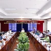 越共中央书记处常务书记陈国旺率团访问老挝万象省