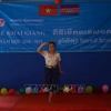 旅居柬埔寨首都金边越侨子女兴高采烈参加新学年开学典礼