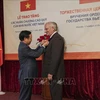 越南向俄罗斯联邦保卫局干部颁发友谊勋章