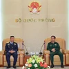 越南人民军总参谋长潘文江会见泰国皇家空军司令