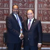 越南政府总理阮春福会见瓦努阿图总理夏洛特·萨尔维