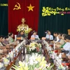 永隆省与柬埔寨磅士卑省加强友好关系